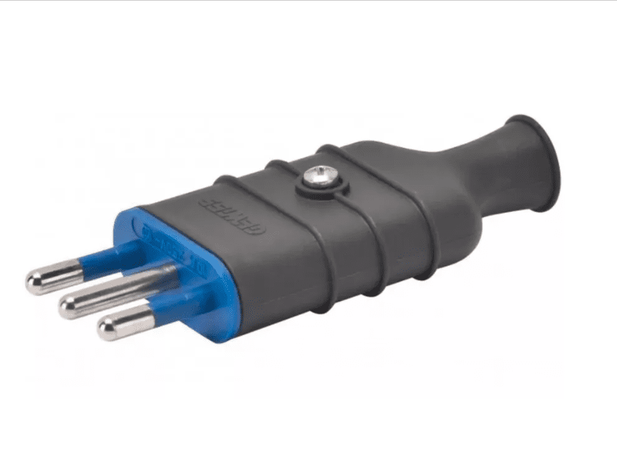 ENCHUFE MACHO VOLANTE 2P+T PESADO 10A 250V