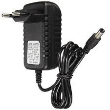 TRANSFORMADOR 5V 3A  5.5 X 2.1MM